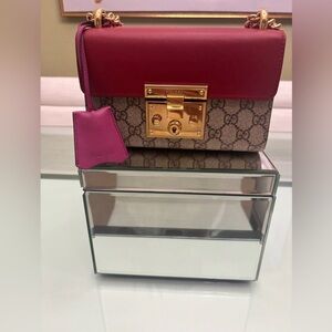 Authentic Gucci Padlock Shoulder Bag in beige